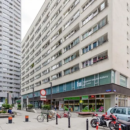 Moniuszki One-bedroom By Renters Apartman